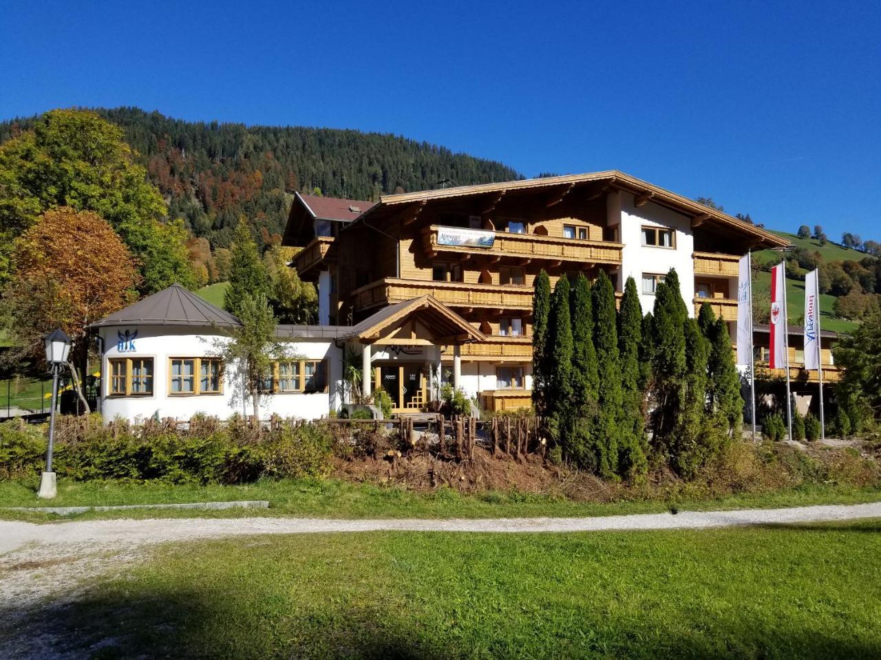 Alpenhotel Wildschoenau B&B المظهر الخارجي الصورة